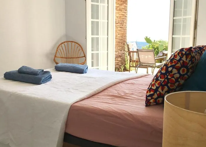 Superb Sea View With Pool And Big Garden וילה Pietrosella