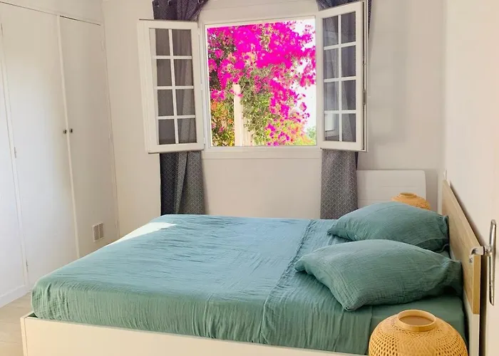 Superb Sea View With Pool And Big Garden * Pietrosella